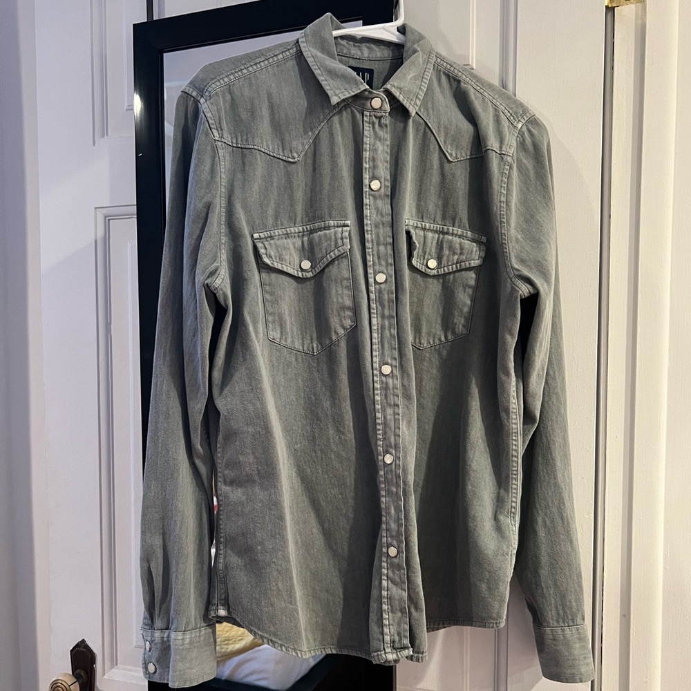 NWOT green Gap denim shirt, size large tall